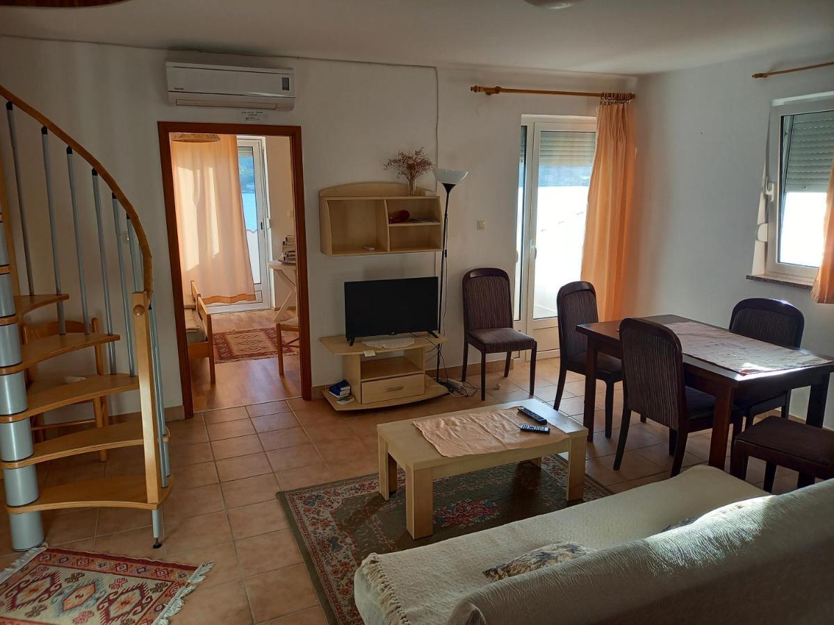 Apartman Supetarska Draga Exterior foto