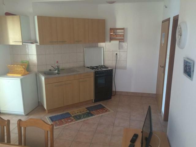 Apartman Supetarska Draga Exterior foto